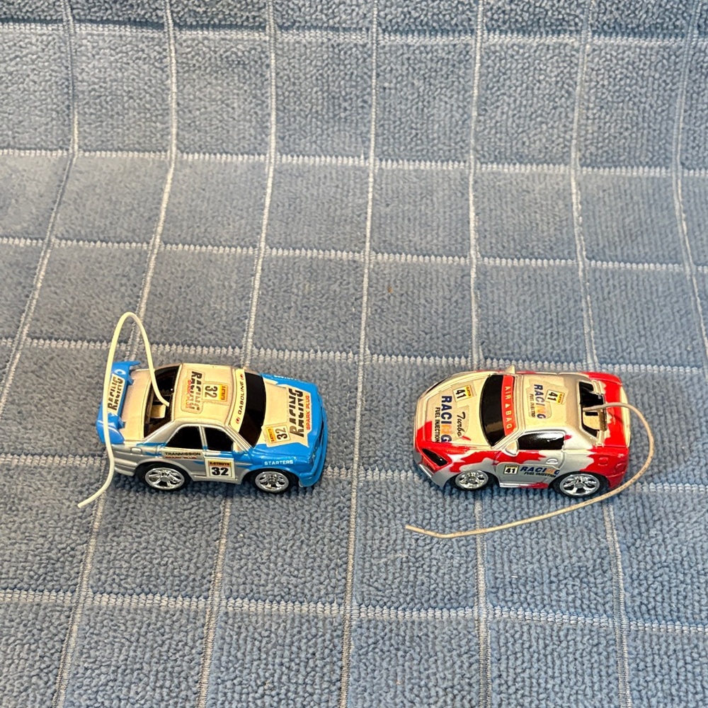 Mini Racer Remote Control Cars Set - Blue and Red - Picture 6 of 7